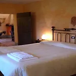 Borgo Santa Maria *