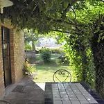 Landhaus Borgo Santa Maria *
