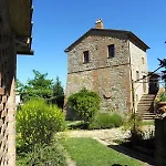 Borgo Santa Maria *