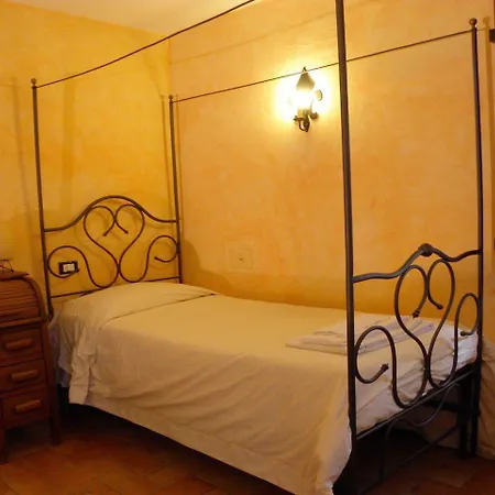 Borgo Santa Maria Casa rural Monteleone dʼOrvieto