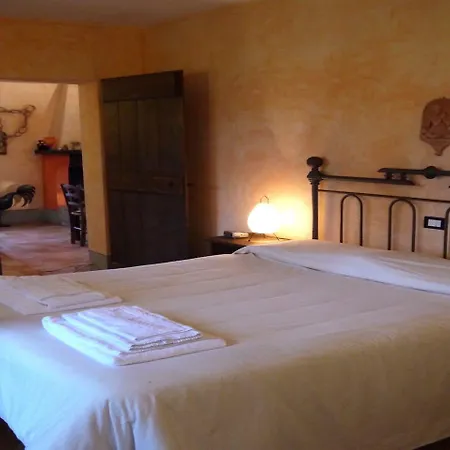 Borgo Santa Maria *