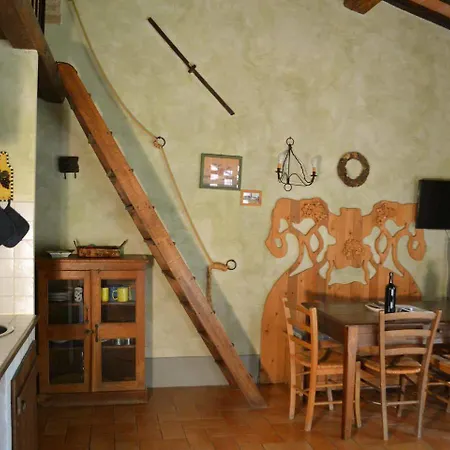 Borgo Santa Maria *