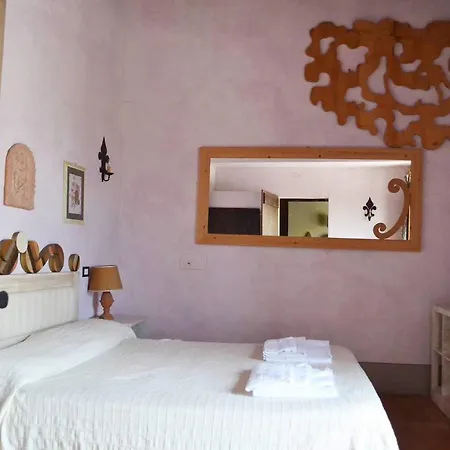 Country house Borgo Santa Maria